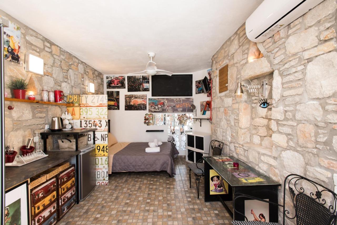 Villa Omnia Mykonos Town ภายนอก รูปภาพ
